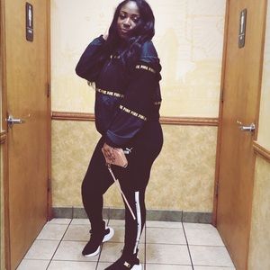 Meet your Posher, Danisha